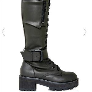 Current mood Obsidian combat boots
